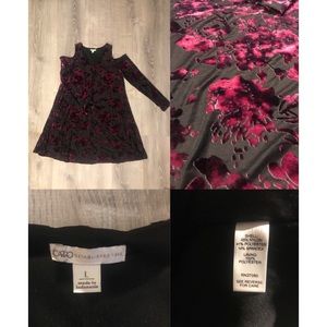 Size L cold shoulder dress